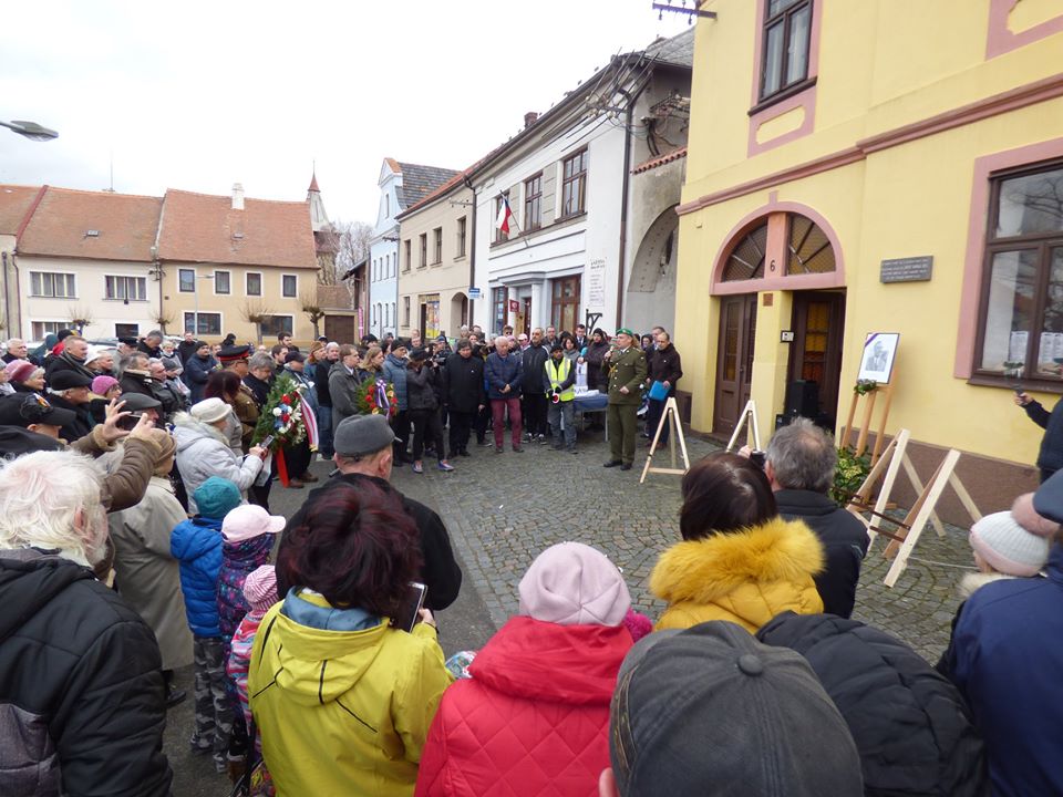 Luže x